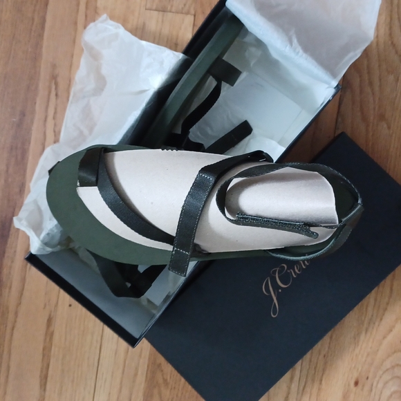 NIB!! J.Crew Sporty Sandal 9.5 - Picture 2 of 6